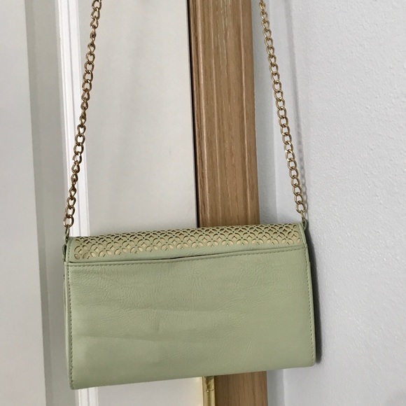 Jessica Simpson crossbody purse - Picture 3 of 4